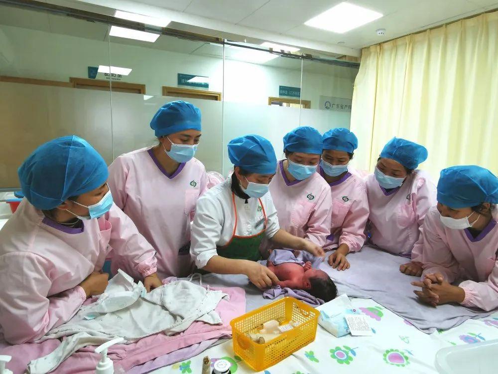 福清县妇婴监护型护送